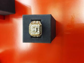 Yellow Gold 14k (.585) 11 grams Size 10