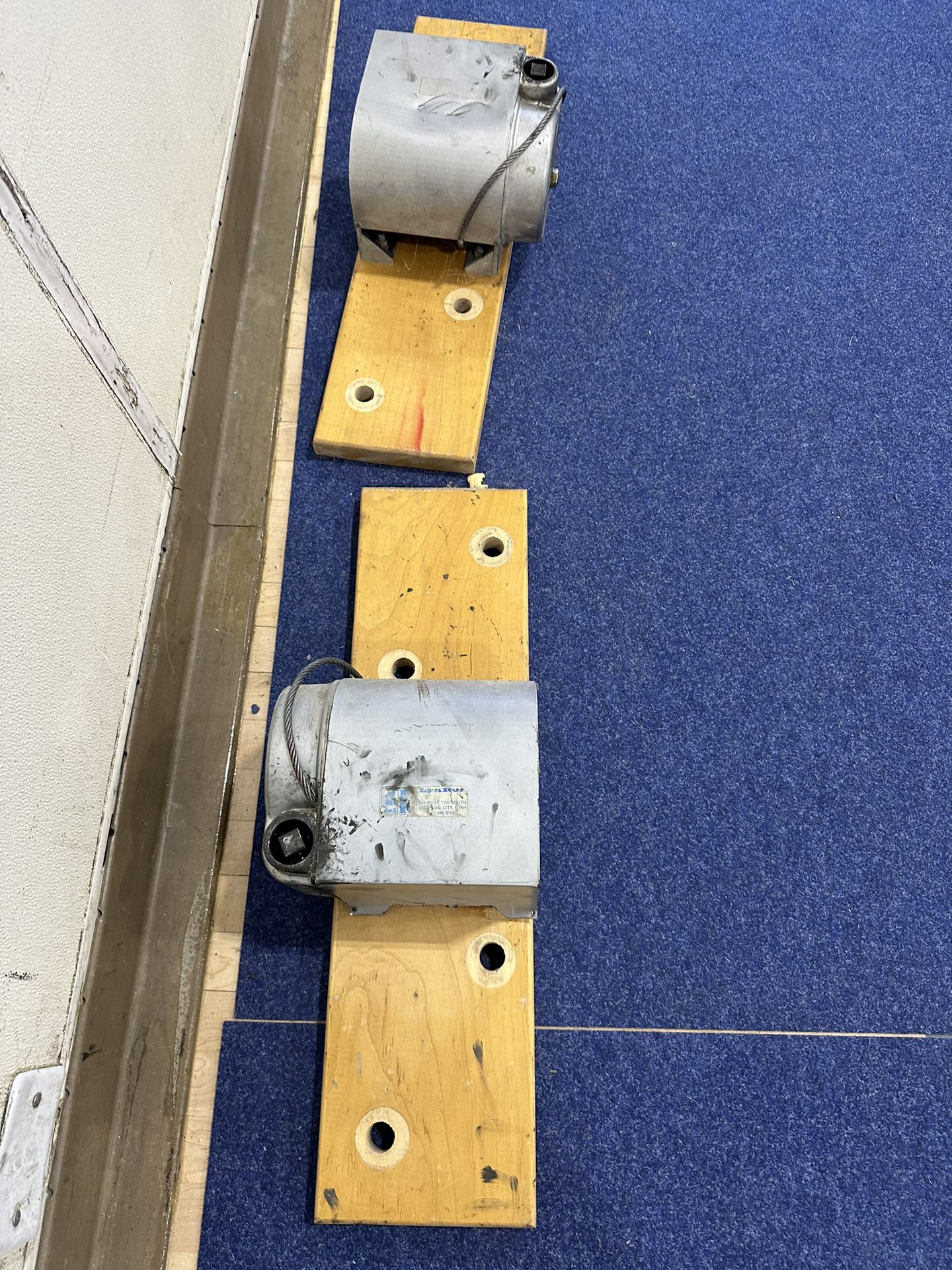 Winch And Pulley System For Gymnasium 