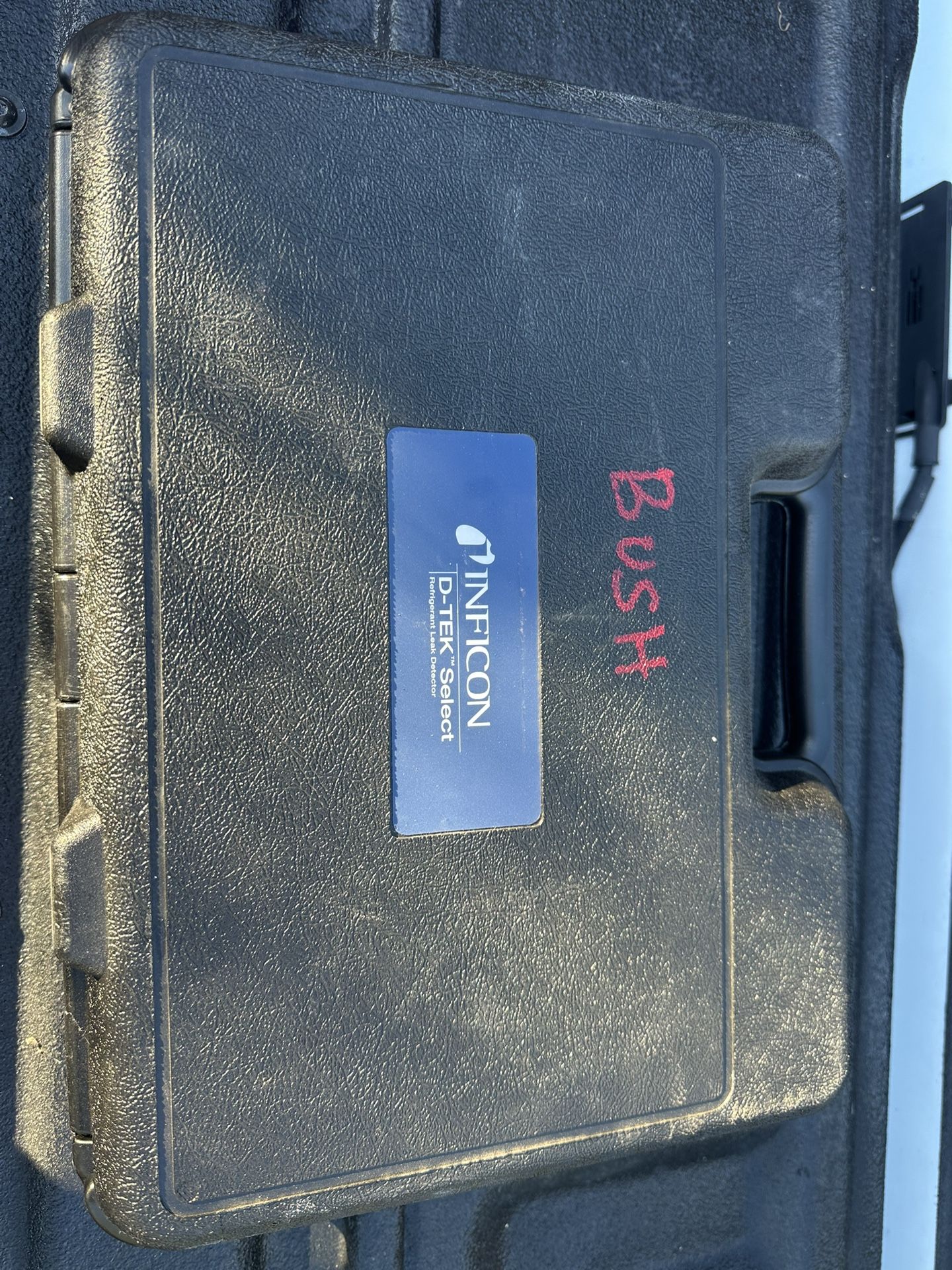 Refrigerant Leak Detector