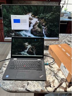 Lenovo x1 Yoga 2nd Gen i7 16gb 512gn NVME ssd win 11 docking monitor