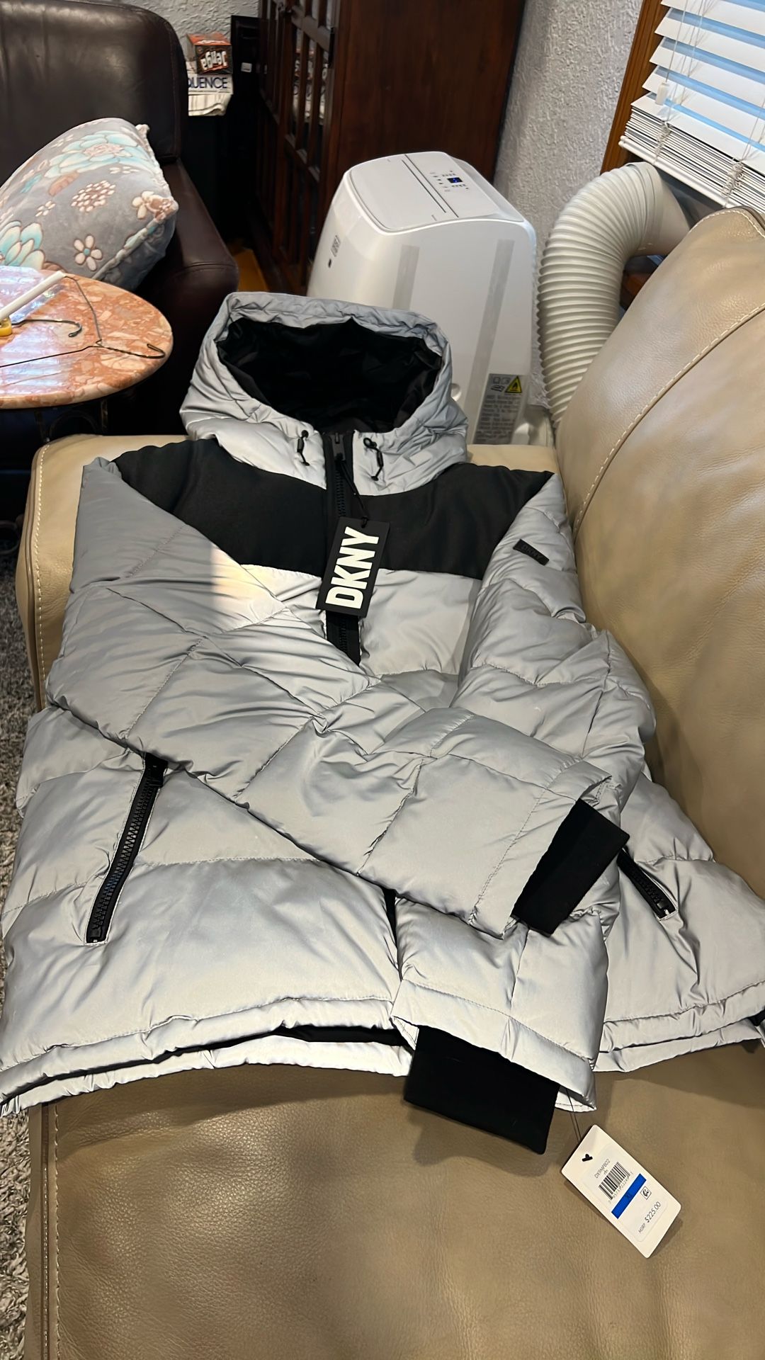 New Don’t Men’s Coat Sz XL