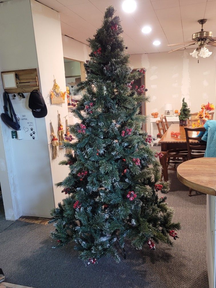 7ft Flocked Artificial Christmas Tree 