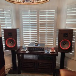 Cerwin Vega Speakers 