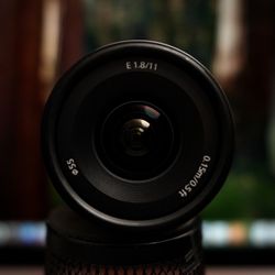 For Sale: Sony E 11mm f/1.8 APS-C Prime Lens