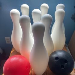 Bowling Ball With Pins Plastic Set Light Weight.