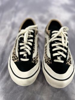 girls vans size 4