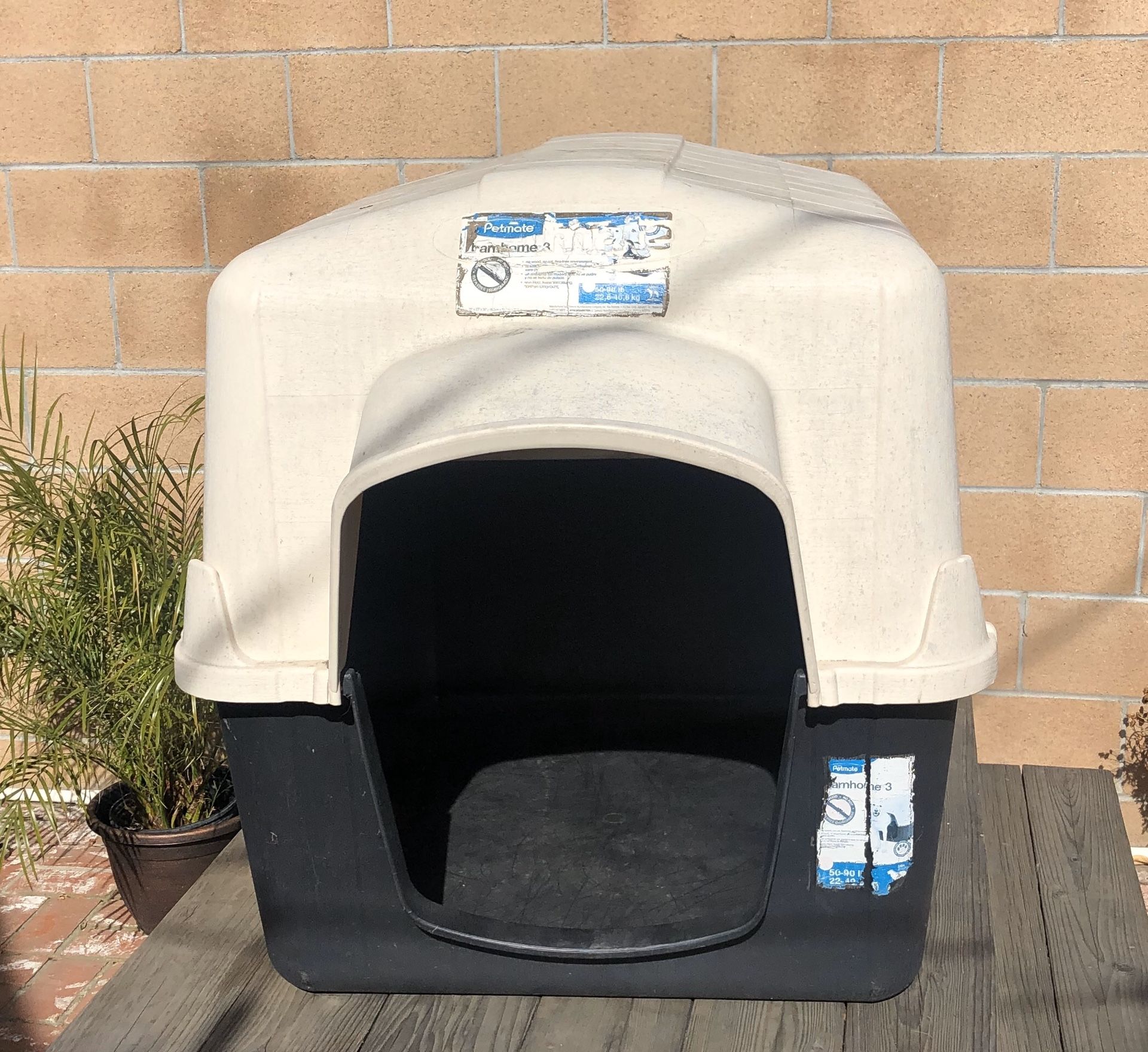 Dog House PetMate