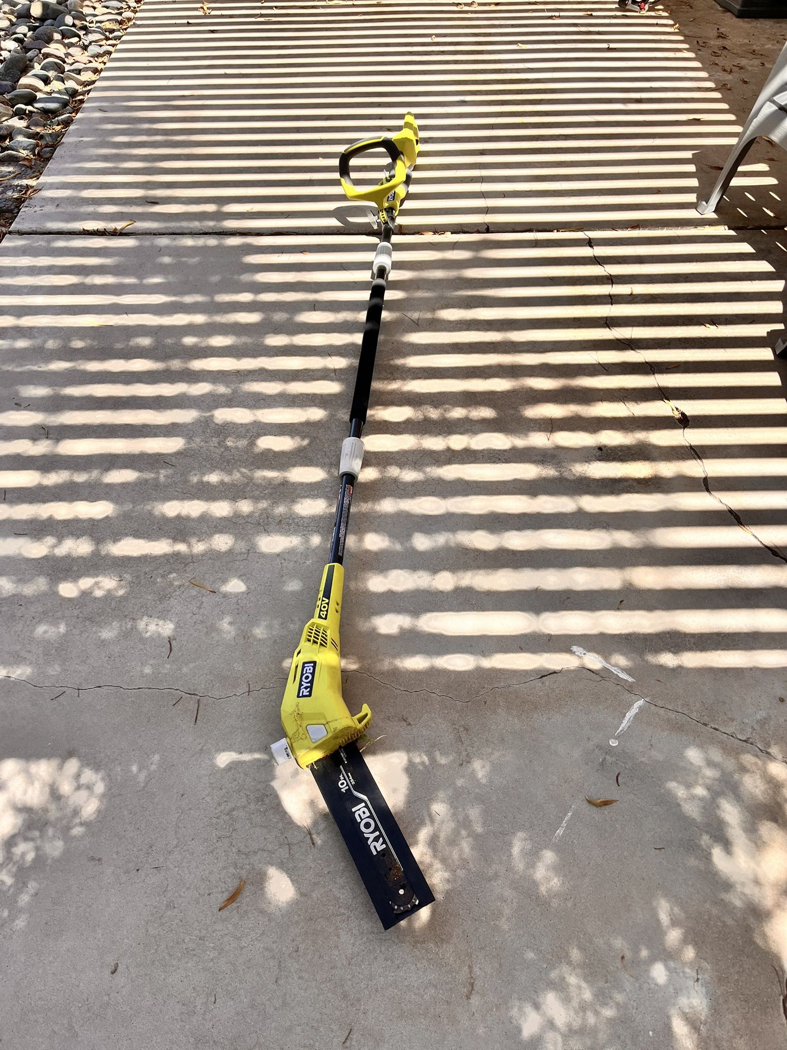 Ryobi 10” Pole Saw + 40V 2Ah Battery