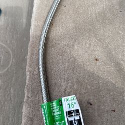 Faucet Connector 16 In 3/8*1/2