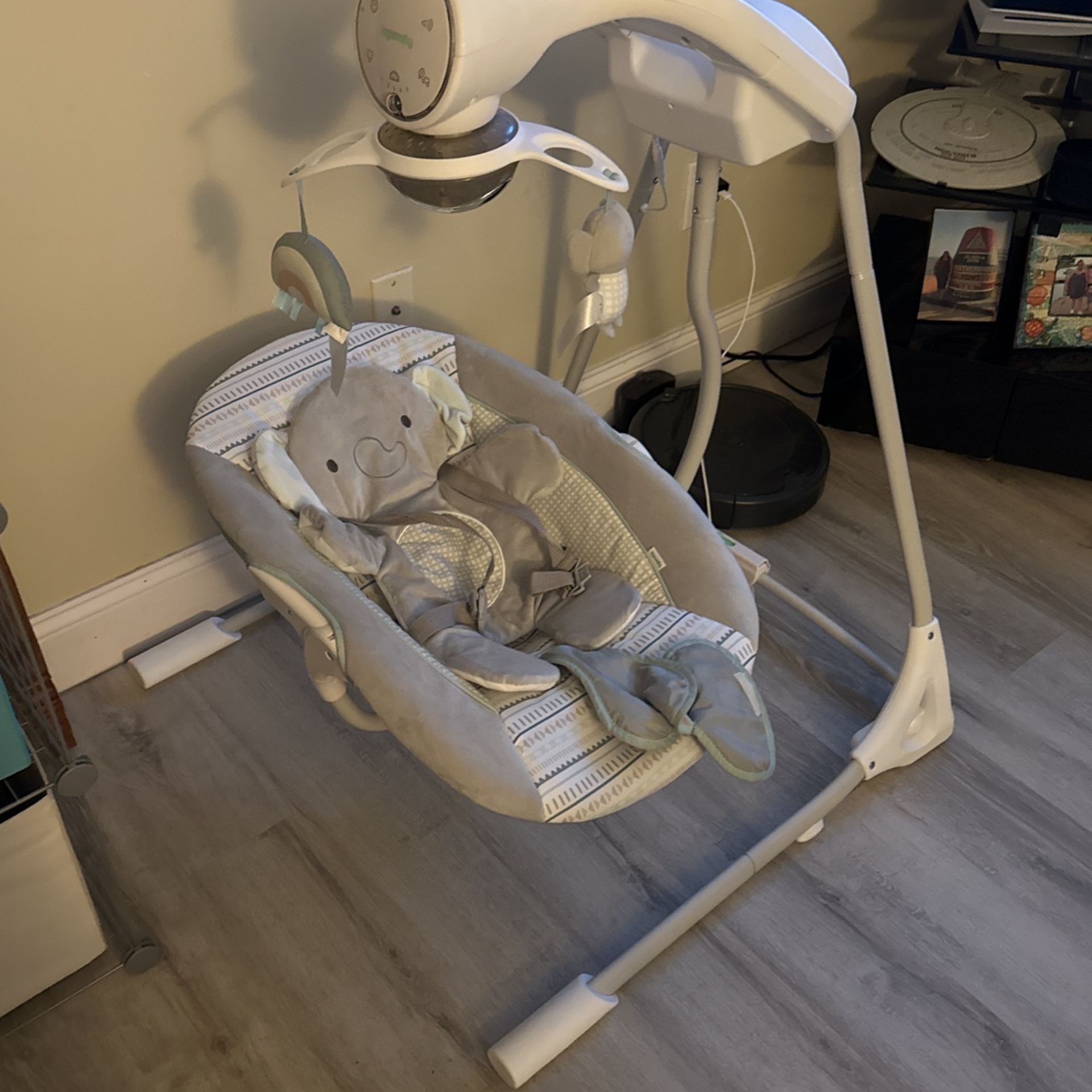 Ingenuity Soothing Baby Swing