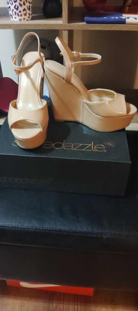 Maylah wedges