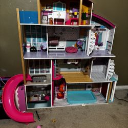 Barbie House