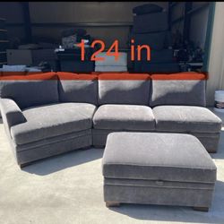 Sectional Couch With Ottoman 