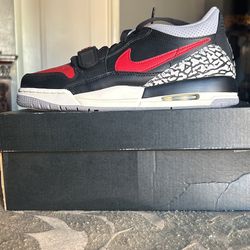 Brand New Nike Jordan Air Legacy 312 Low (GS) Sz7Y Damaged Box