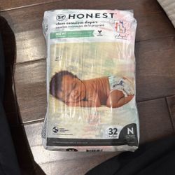 Honest Newborn Diapers
