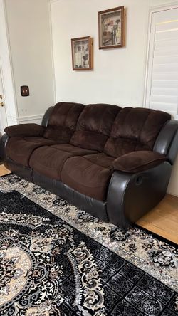 Couch for free! Must pick up!