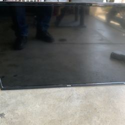 TCL Roku TV with Wall Mount