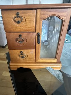 Small Wooden Jewelry Box 