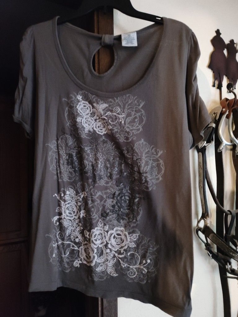Women's Shirt