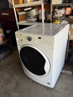 Whirlpool Front Load Washing Machine