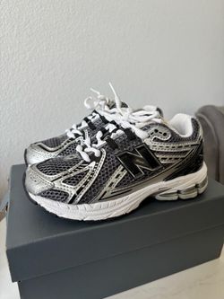 New Balance 1906 12c