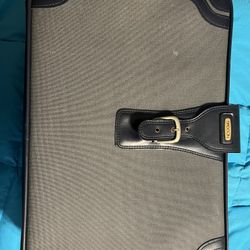 Sasson Briefcase/suitcase Carry-on