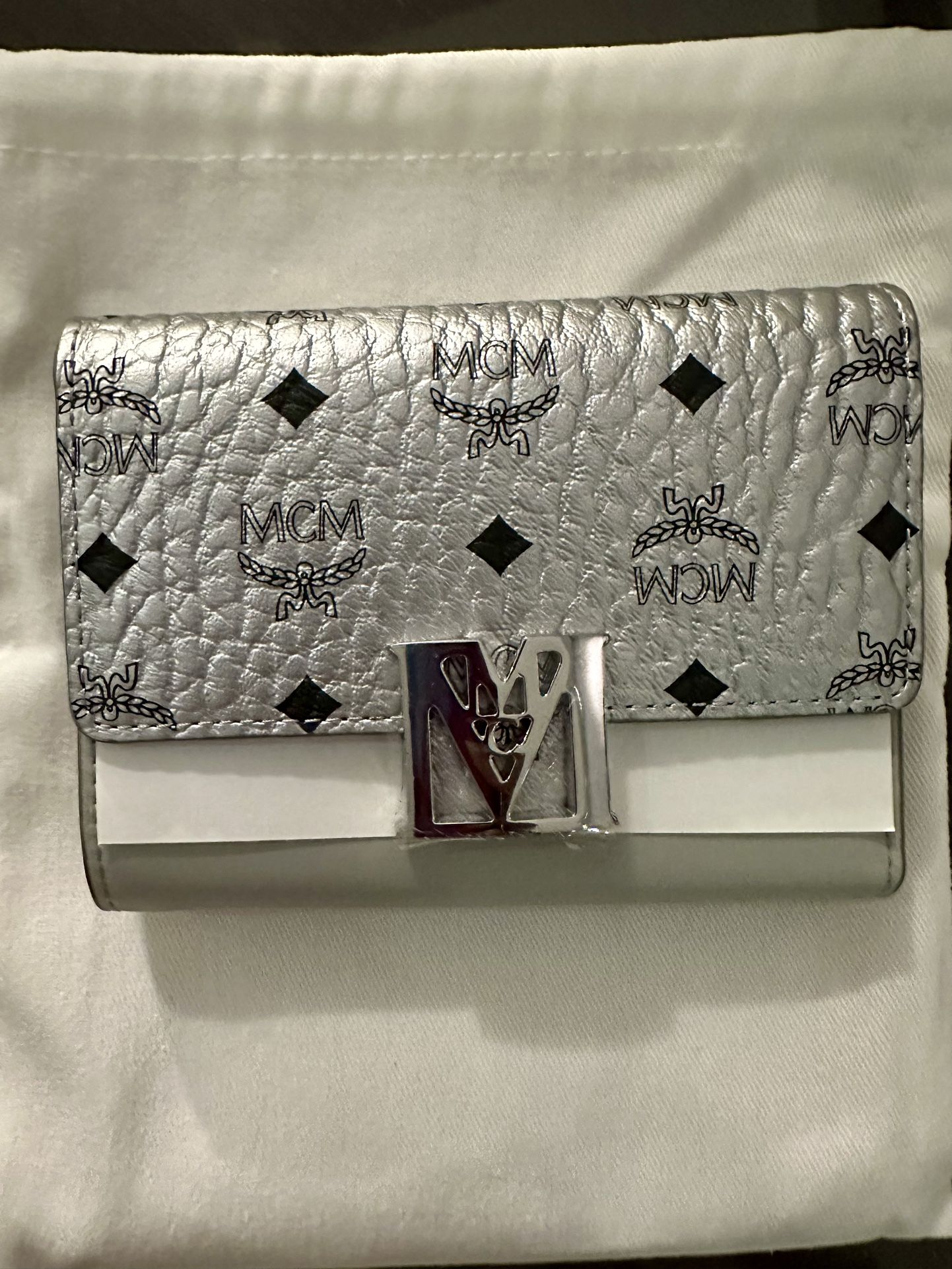 MCM Travia Trifold Small Wallet 