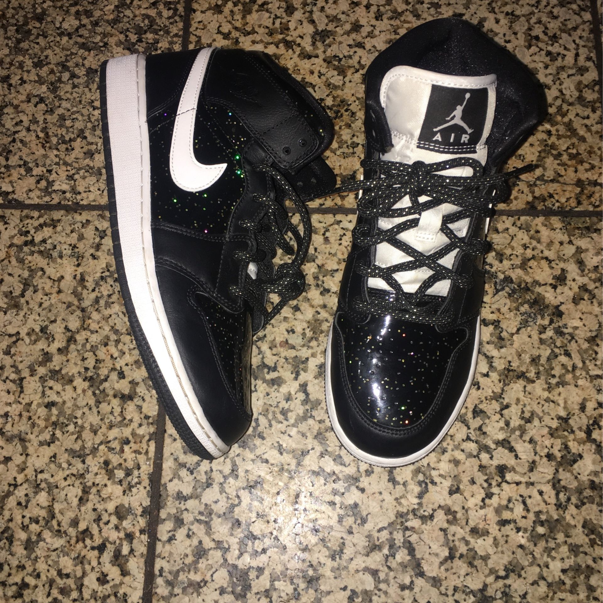 White Jordan Black Sparkle Nike Air Jordan Glitter Speckle Size 7Y