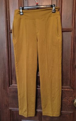 ATHLETA Eastbound Straight Pant #988039 Brass Yellow SIZE 8-Like New.