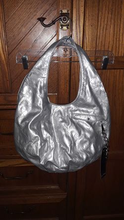 NEW Daisy Fuentes Purse Silver Hobo Bag