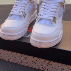 Jordan 4 Pure Money