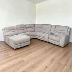 ELECTRIC RECLINER SECTIONAL COUCH ***FREE DELIVERY ***