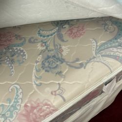 Full size bed frame and box soring