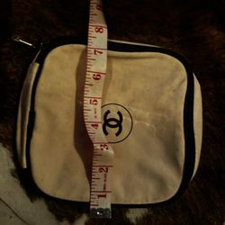 CHANEL MAKEUP BEAUTY  bag purse storage cc logo Cosmetic Pouch Organizer handbag accessory