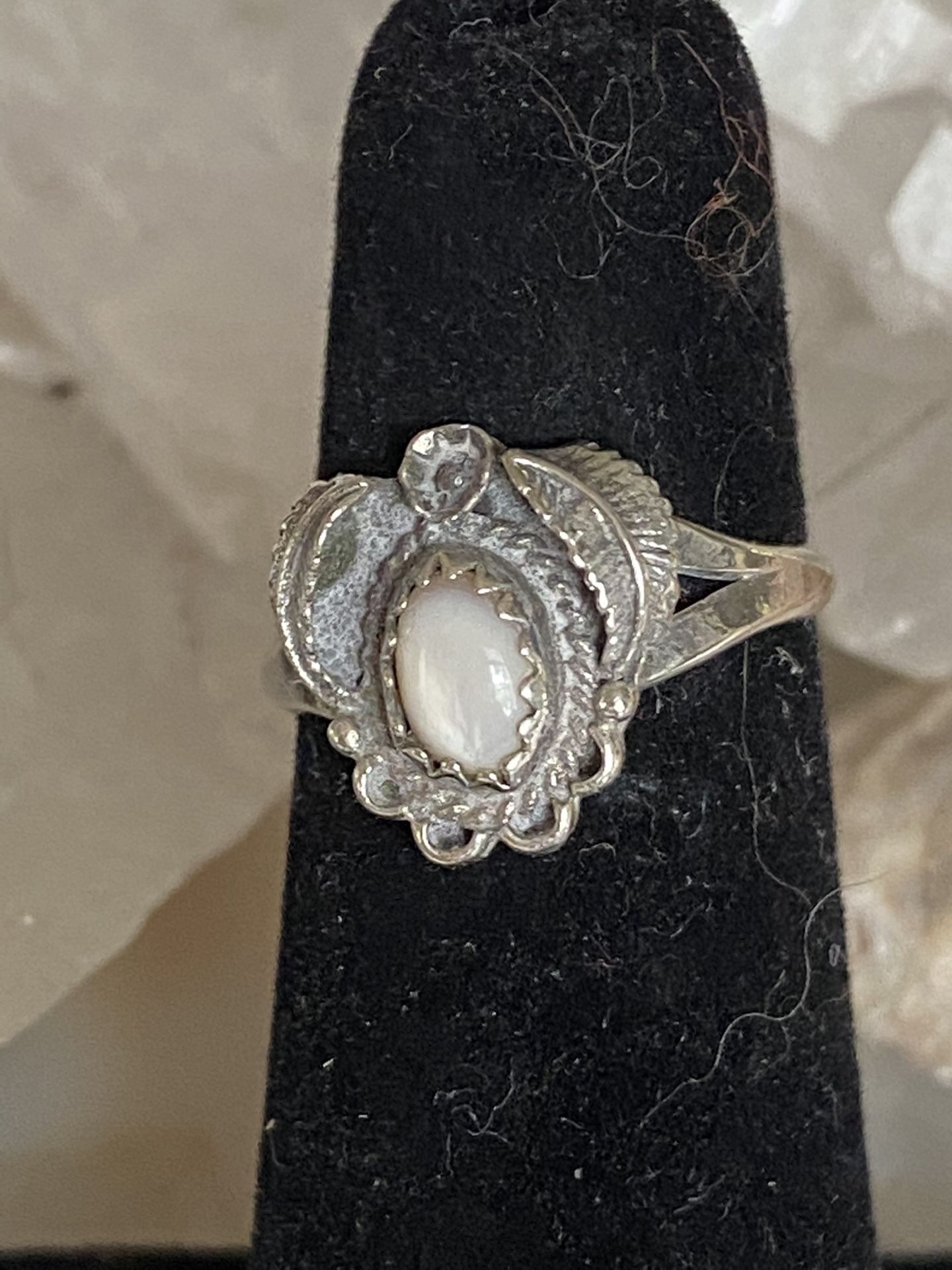 Petite Vintage Native American Moonstone Sterling Silver Ring. Size