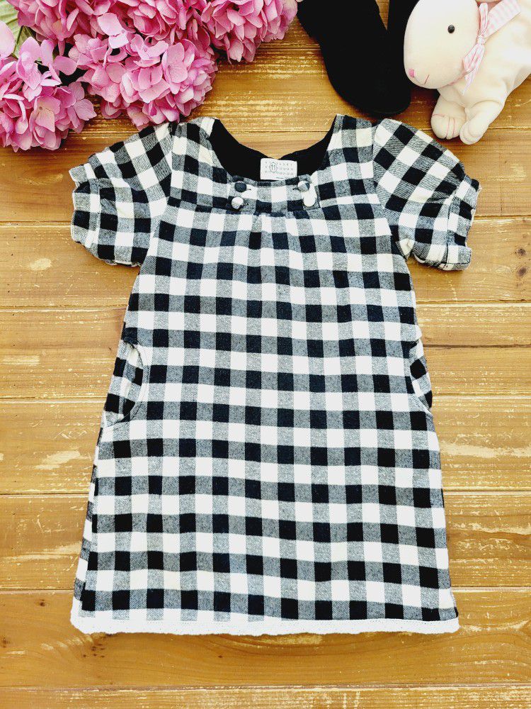 SIZE 11 GIRLS BLACK AND WHITE GINGHAM BUFFALO CHECK  THICK QUILTED LINING TUNIC DRESS