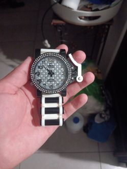 Ice King Quartz Watch Black and White