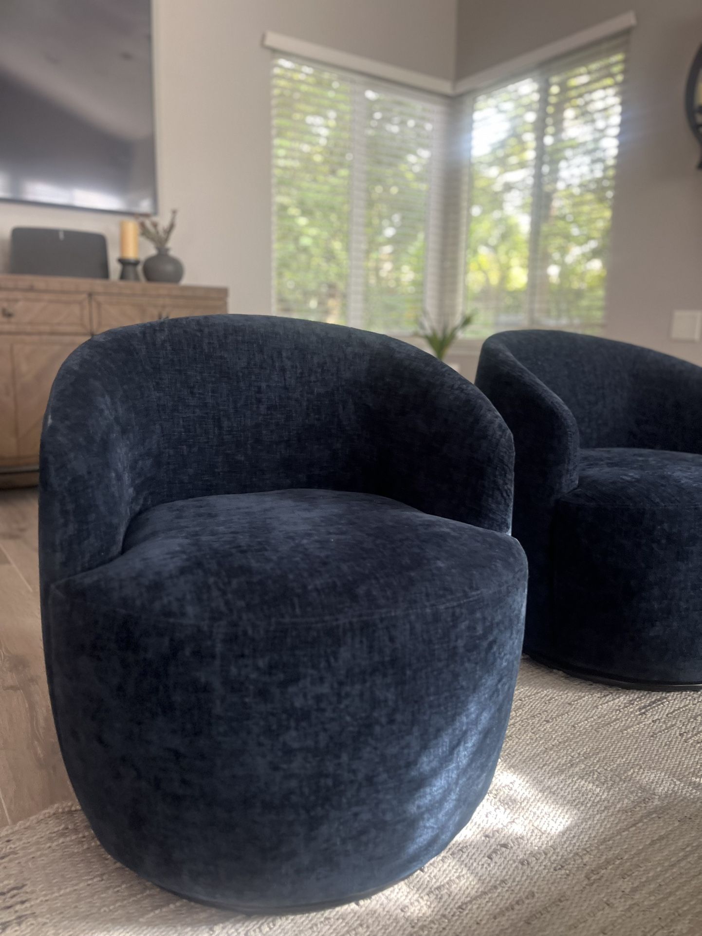 Navy blue swivel Sofa Seat Set , Almost Brand New!