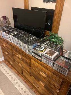 For sale. Country and western CD collection. Over 250 CDs.