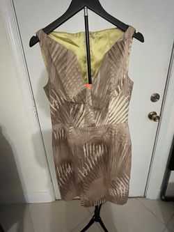 Eliie Tahari women’s sheath dress Size 10
