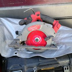 Milwaukee Circular Saw Fuel M18 