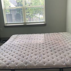 King mattress with Spring Boxes