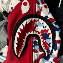 Bathing Ape Hoodie 100% Authentic With Tags