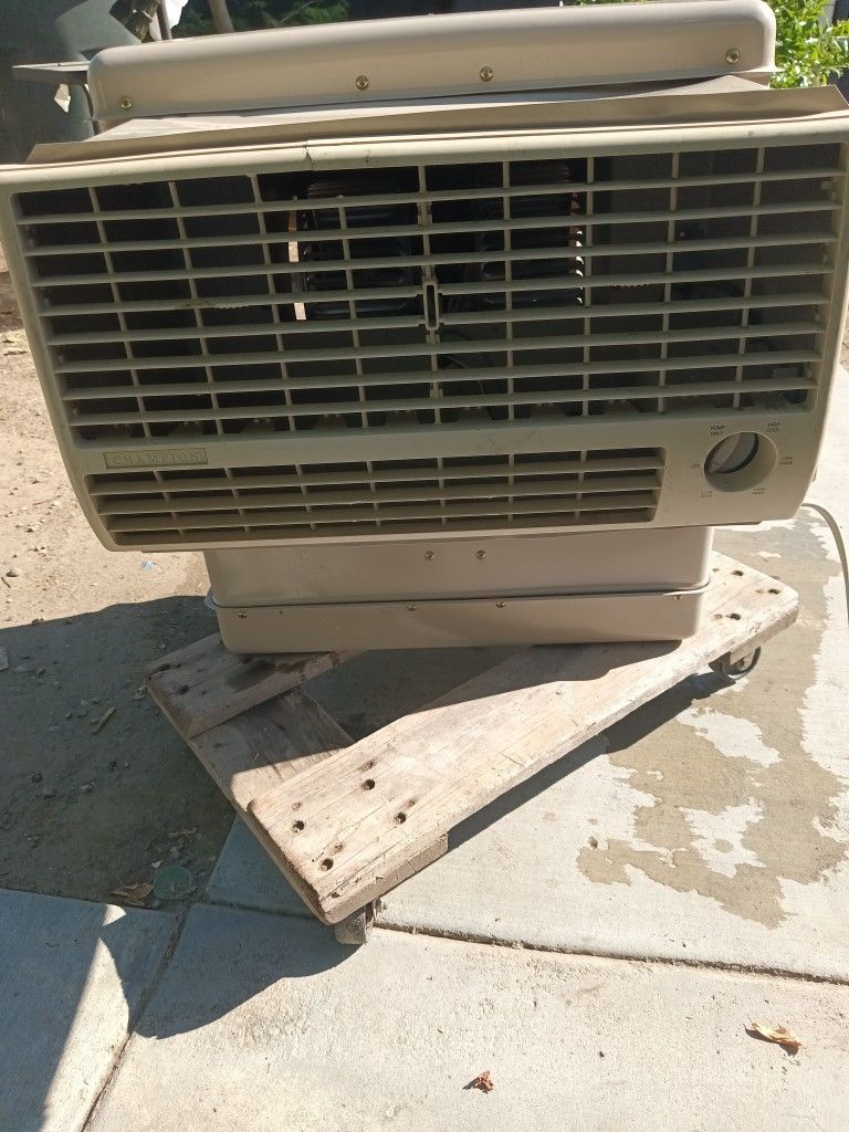 Swamp Cooler Champion 2800 CFM 