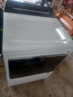 Natural gas dryer