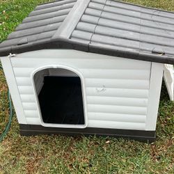 Plastic Outdoor Dog House
