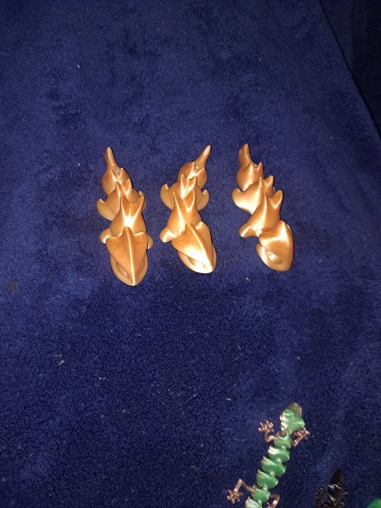 Mini Articulated Dragon Keychain