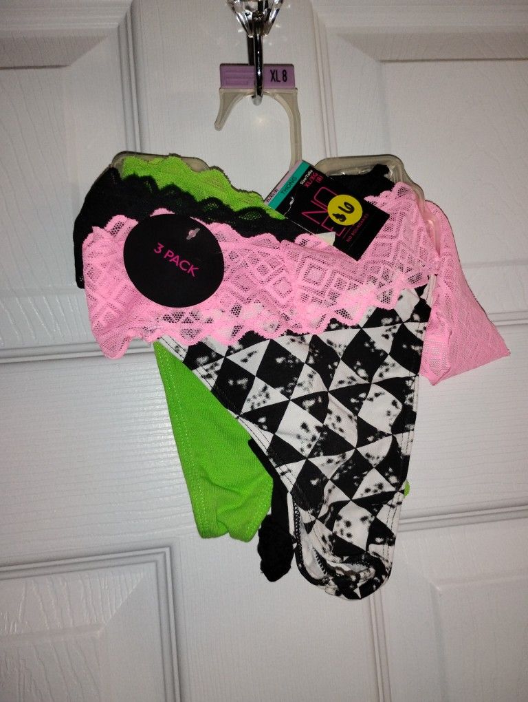 New Women Thongs Panties