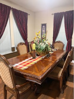 Free dining room set