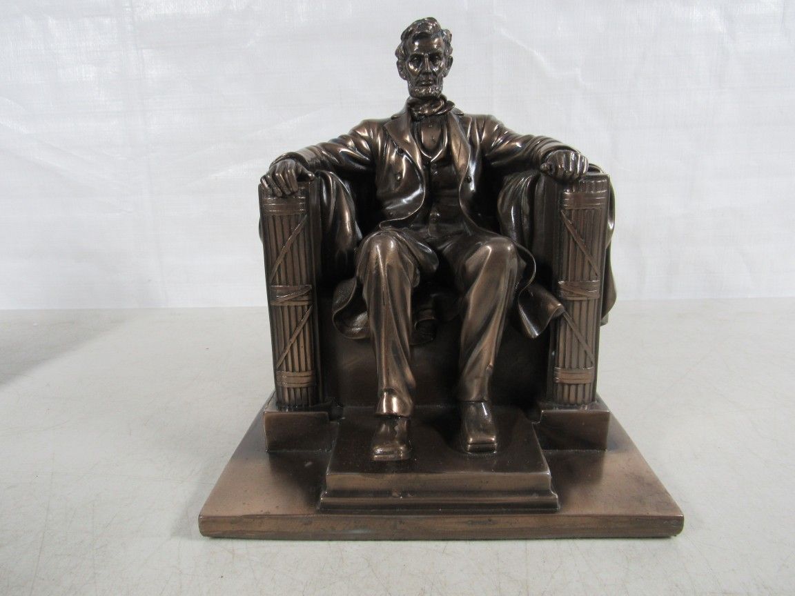 Abraham Lincoln National Memorial Epoxy Bronze Tone Replica Statue